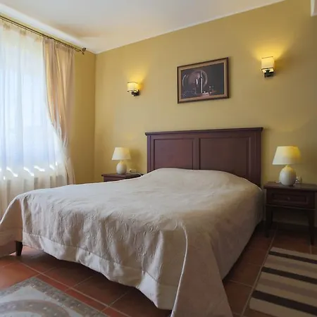 Szálloda Terres Karabunar